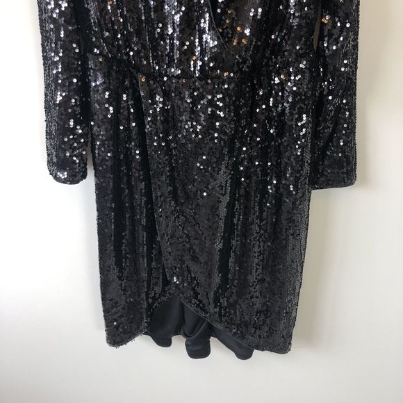 BloomChic Black Metallic Sequined Long Sleeve Dress Faux Wrap Size 14/16 NWTs - Picture 7 of 13